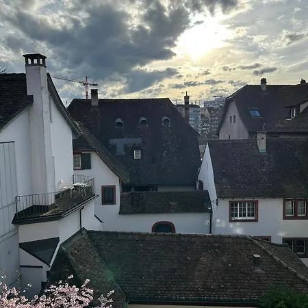 Rheinstream Guest house